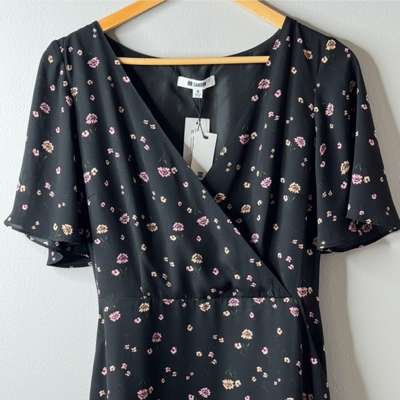 NWT BB Dakota Dress Tie Back Black Print Short Sleeve Mini Length Pockets Sz 8 - Picture 5 of 14